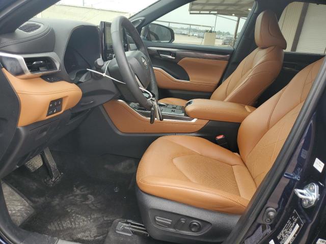 Toyota Highlander Hybrid Platinum Image 5