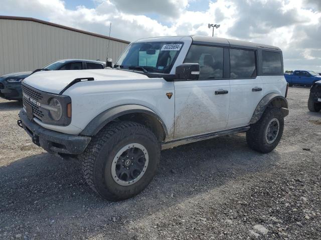  Salvage Ford Bronco