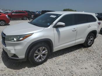  Salvage Toyota Highlander