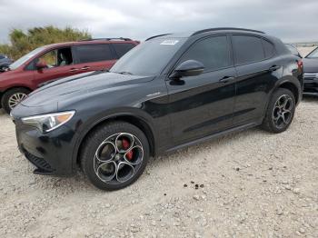  Salvage Alfa Romeo Stelvio