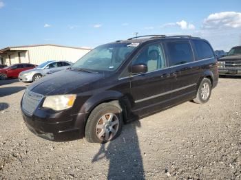  Salvage Chrysler Minivan