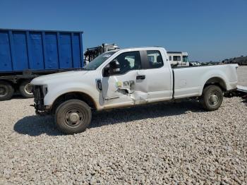  Salvage Ford F-350