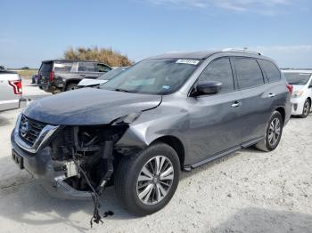  Salvage Nissan Pathfinder