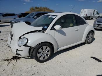  Salvage Volkswagen Beetle