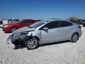  Salvage Kia Forte