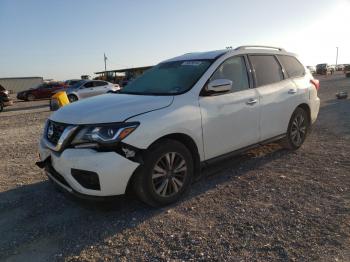  Salvage Nissan Pathfinder