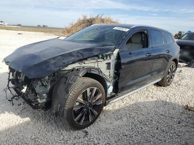  Salvage Volvo V60