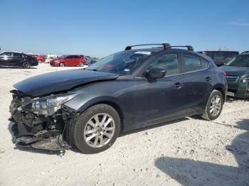  Salvage Mazda 3