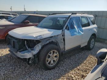  Salvage Ford Bronco