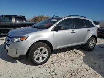  Salvage Ford Edge