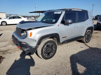  Salvage Jeep Renegade