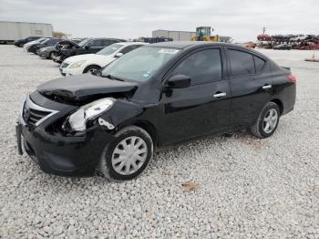  Salvage Nissan Versa