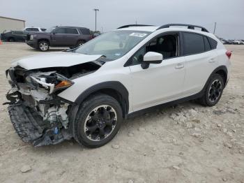  Salvage Subaru Crosstrek