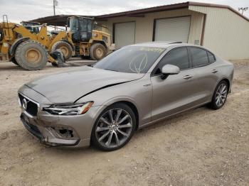  Salvage Volvo S60