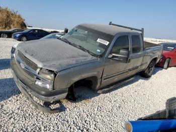  Salvage Chevrolet Silveo2500