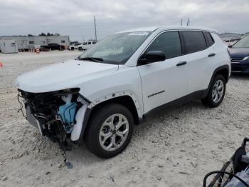  Salvage Jeep Compass