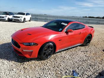  Salvage Ford Mustang