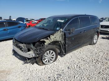  Salvage Chrysler Pacifica