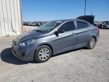  Salvage Hyundai ACCENT