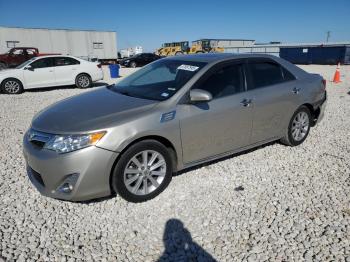  Salvage Toyota Camry