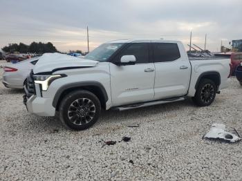  Salvage Toyota Tundra