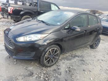  Salvage Ford Fiesta