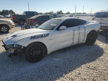  Salvage Ford Mustang