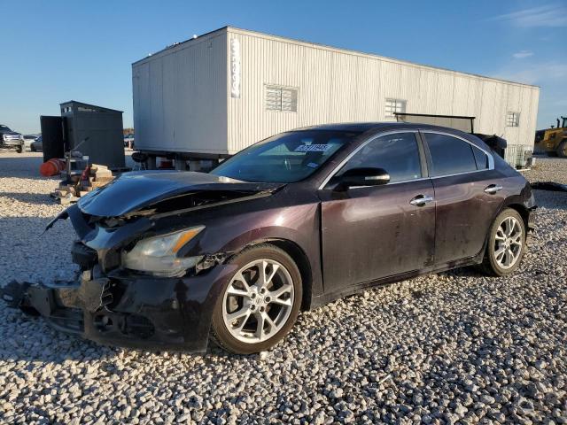  Salvage Nissan Maxima