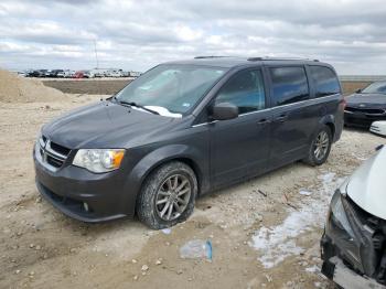  Salvage Dodge Caravan