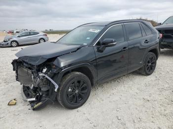  Salvage Toyota RAV4