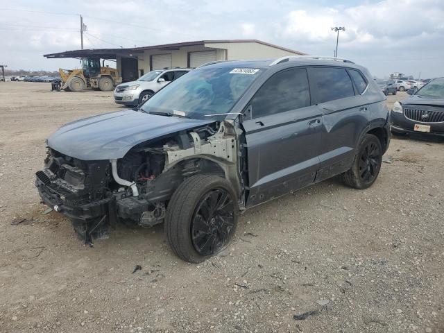  Salvage Volkswagen Taos