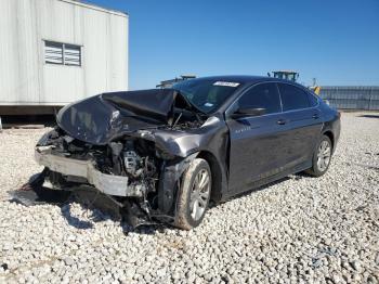  Salvage Chrysler 200