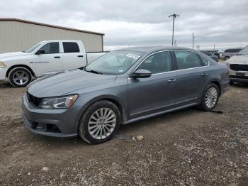  Salvage Volkswagen Passat