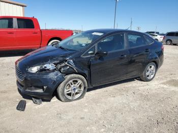  Salvage Ford Fiesta