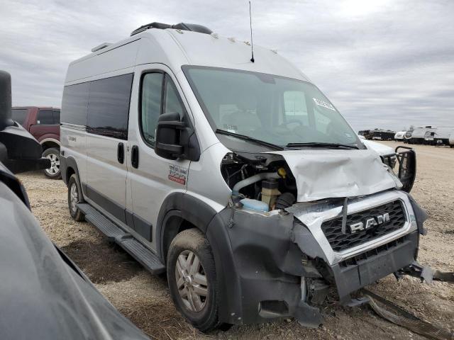  Salvage Thor Motor Home