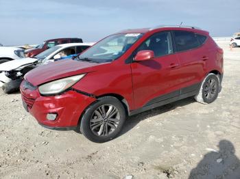  Salvage Hyundai TUCSON