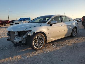  Salvage Toyota Avalon