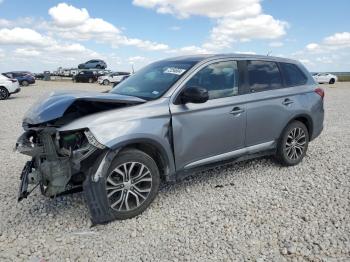  Salvage Mitsubishi Outlander