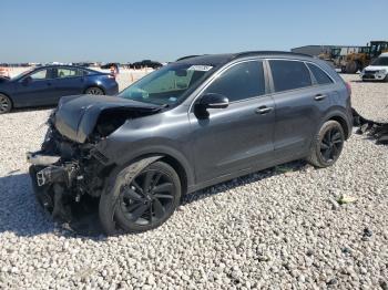  Salvage Kia Niro