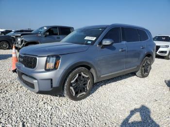  Salvage Kia Telluride