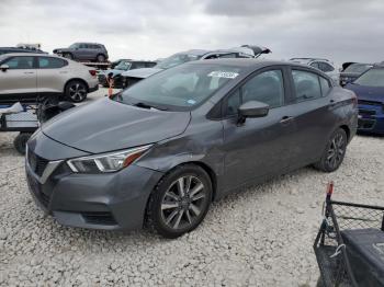  Salvage Nissan Versa