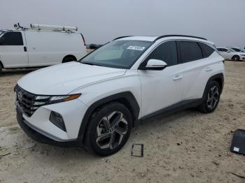  Salvage Hyundai TUCSON