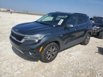 Salvage Kia Seltos