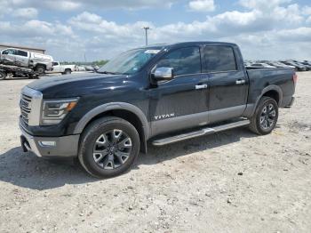  Salvage Nissan Titan