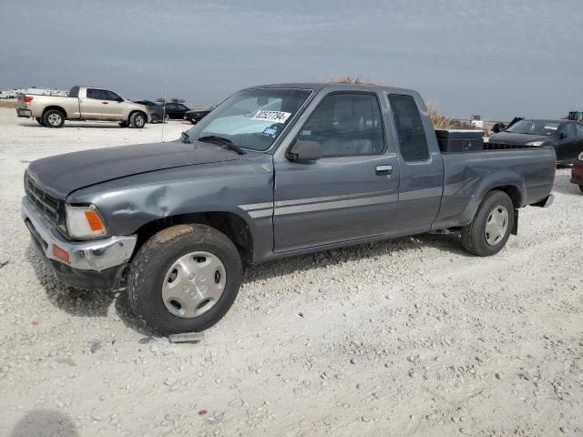  Salvage Toyota Pickup