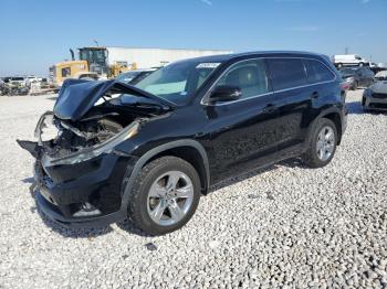  Salvage Toyota Highlander