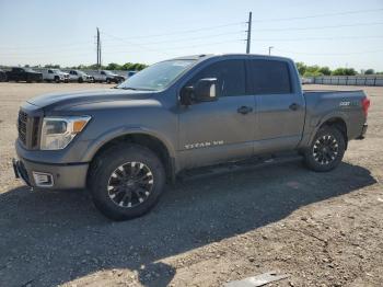  Salvage Nissan Titan