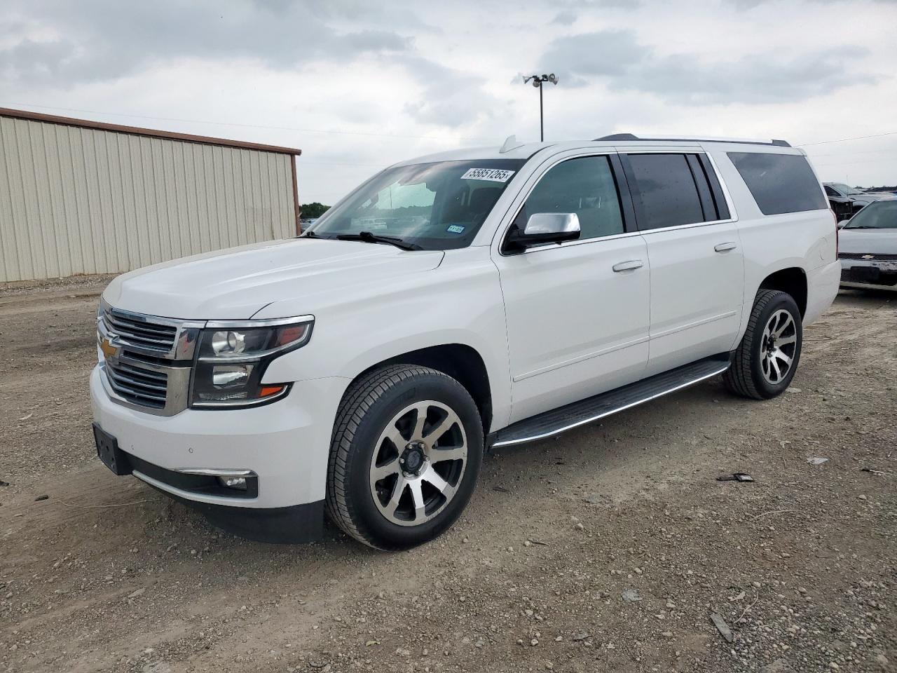 Chevrolet Suburban C1500 Premier Image 1