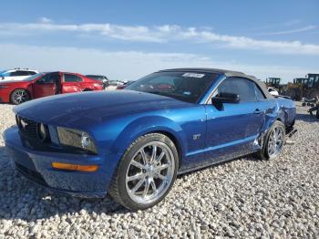  Salvage Ford Mustang