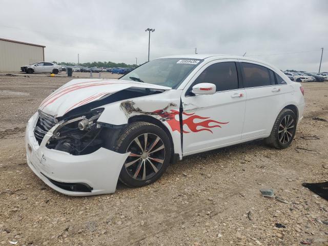  Salvage Chrysler 200